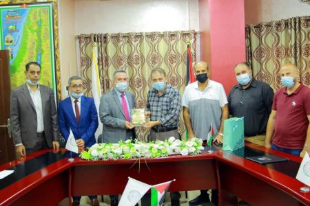 جامعة فلسطين توقع مذكرة تفاهم مع جمعية معهد الأمل للأيتام